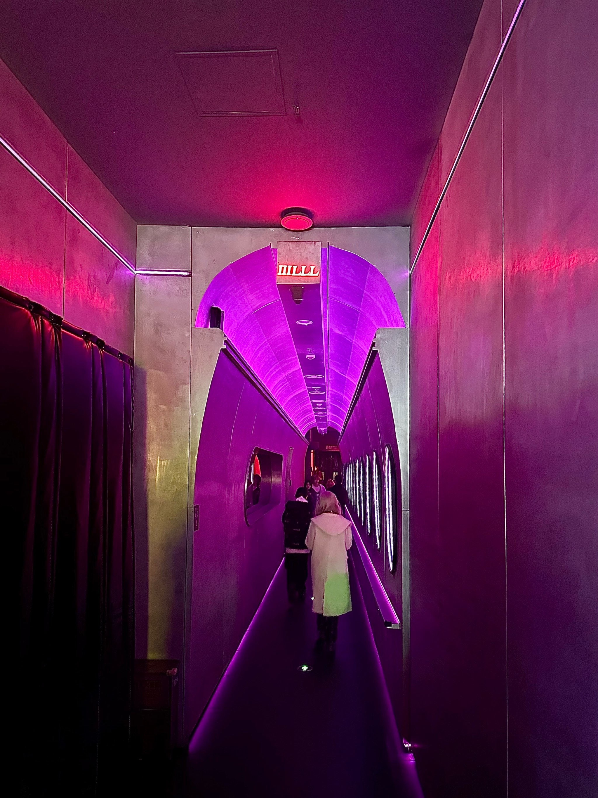 沧州商务ktv多少钱一个小时介绍-泊头市ktv预订